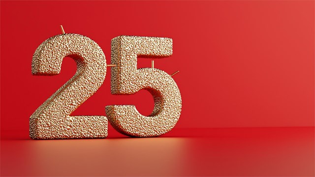 25 años a su servicio