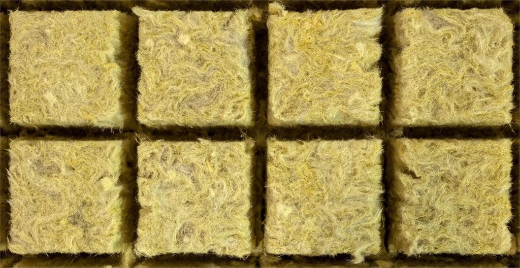 Trabajamos con Rockwool, el mejor aislante térmico